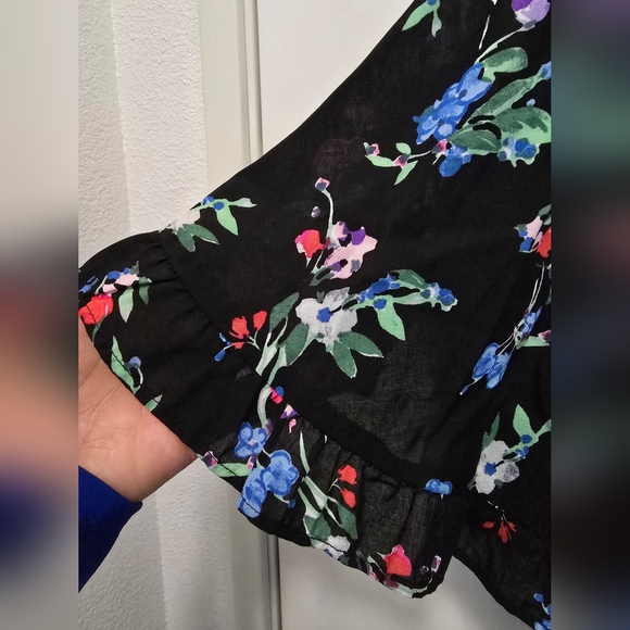 Anthropologie Black Floral Blouse - Picture 9 of 10
